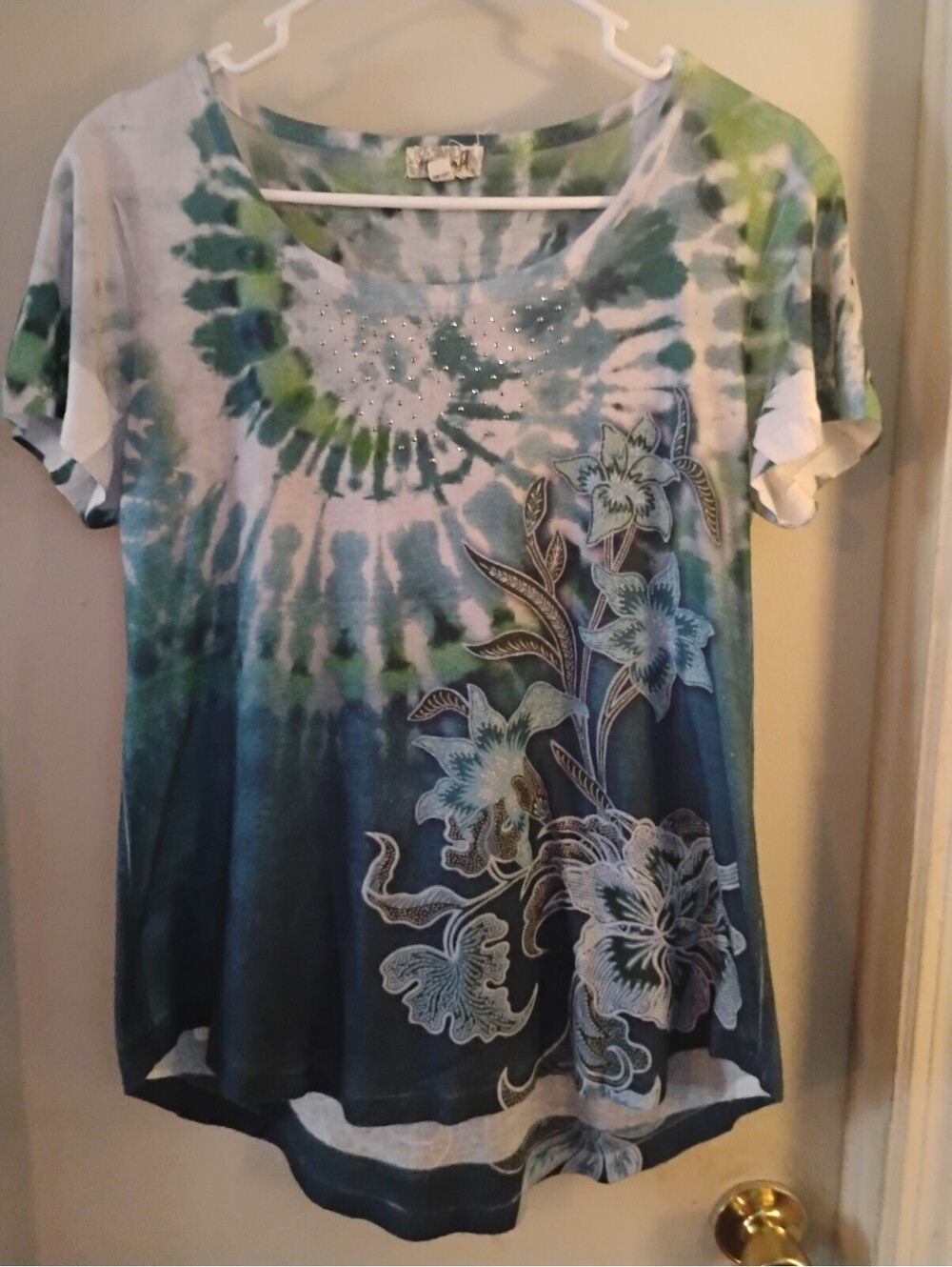 OneWorld Green Blue Tie Dye Rhinestone Floral Embellished Short Sleeve Top Small